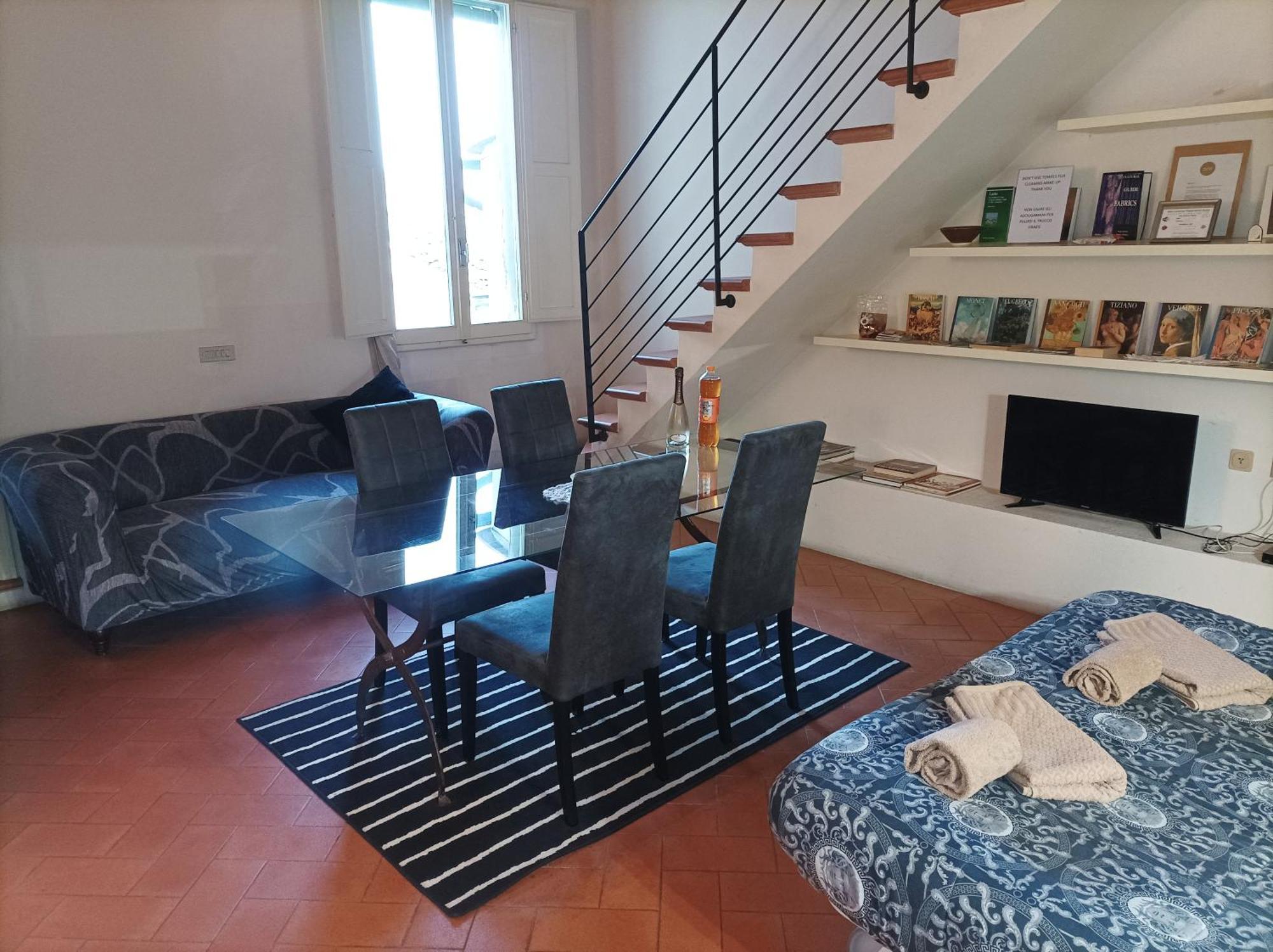 Panoramic Suite Near Duomo And Station Florencia Exterior foto